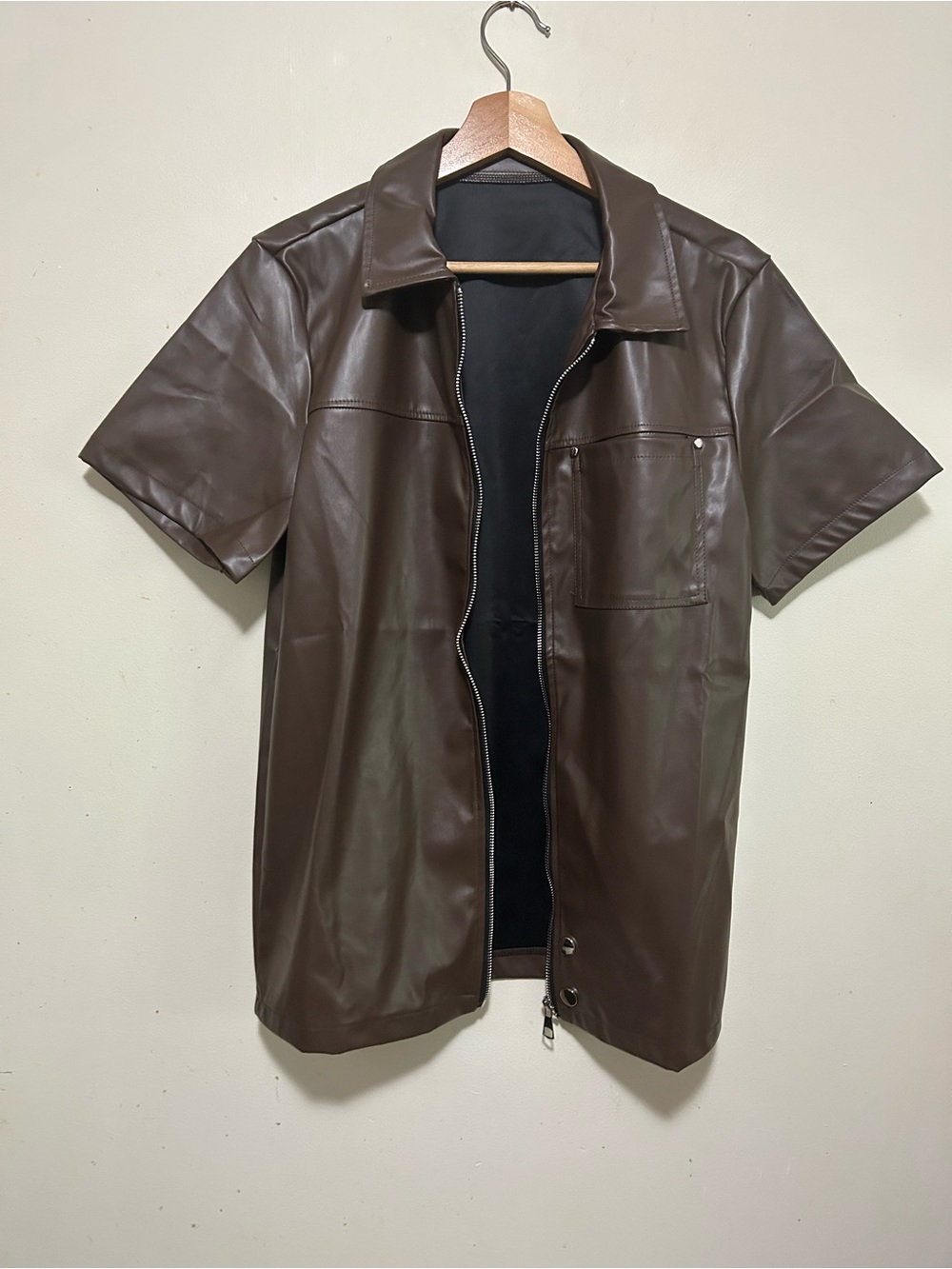 Vegan unisex leather outter shirt